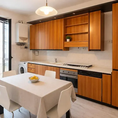 23 Marzo - 2br Private * Novara
