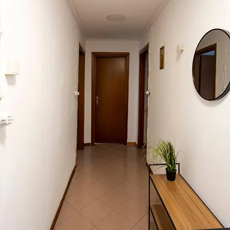 23 Marzo - 2br Private Apartment Novara